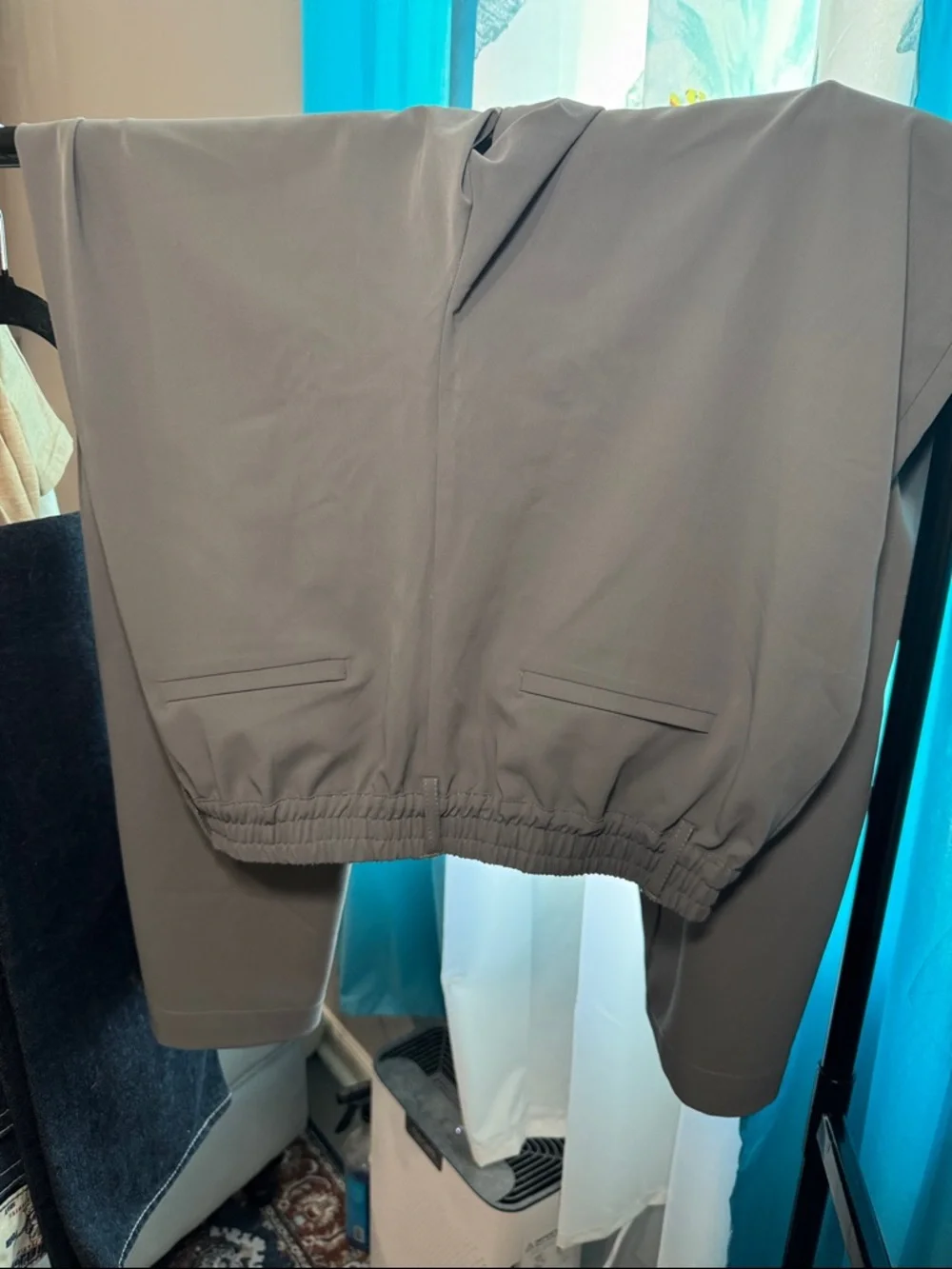 HALARA Gray Wide-Leg Trousers - Picture 2 of 2